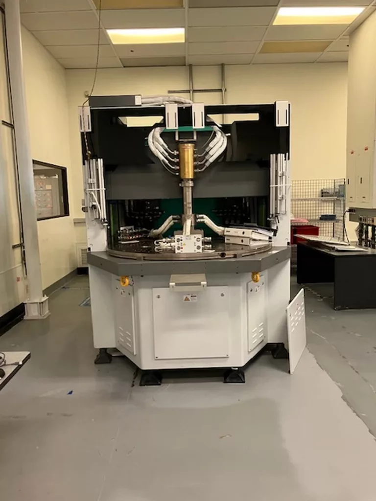 Used Arburg 1500T 1600-170 Injection Molding Machine For Sale