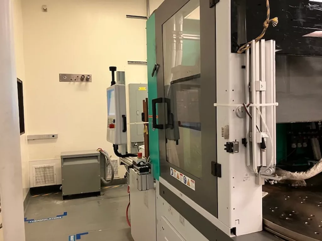 Used Arburg 1500T 1600-170 Injection Molding Machine For Sale