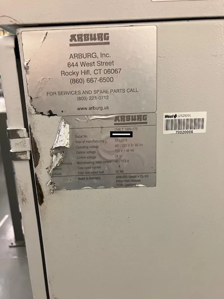 Used Arburg 1500T 1600-170 Injection Molding Machine For Sale
