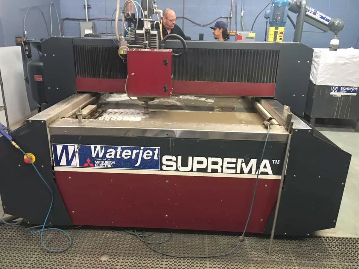 2010 Mitsubishi Suprema DX 44