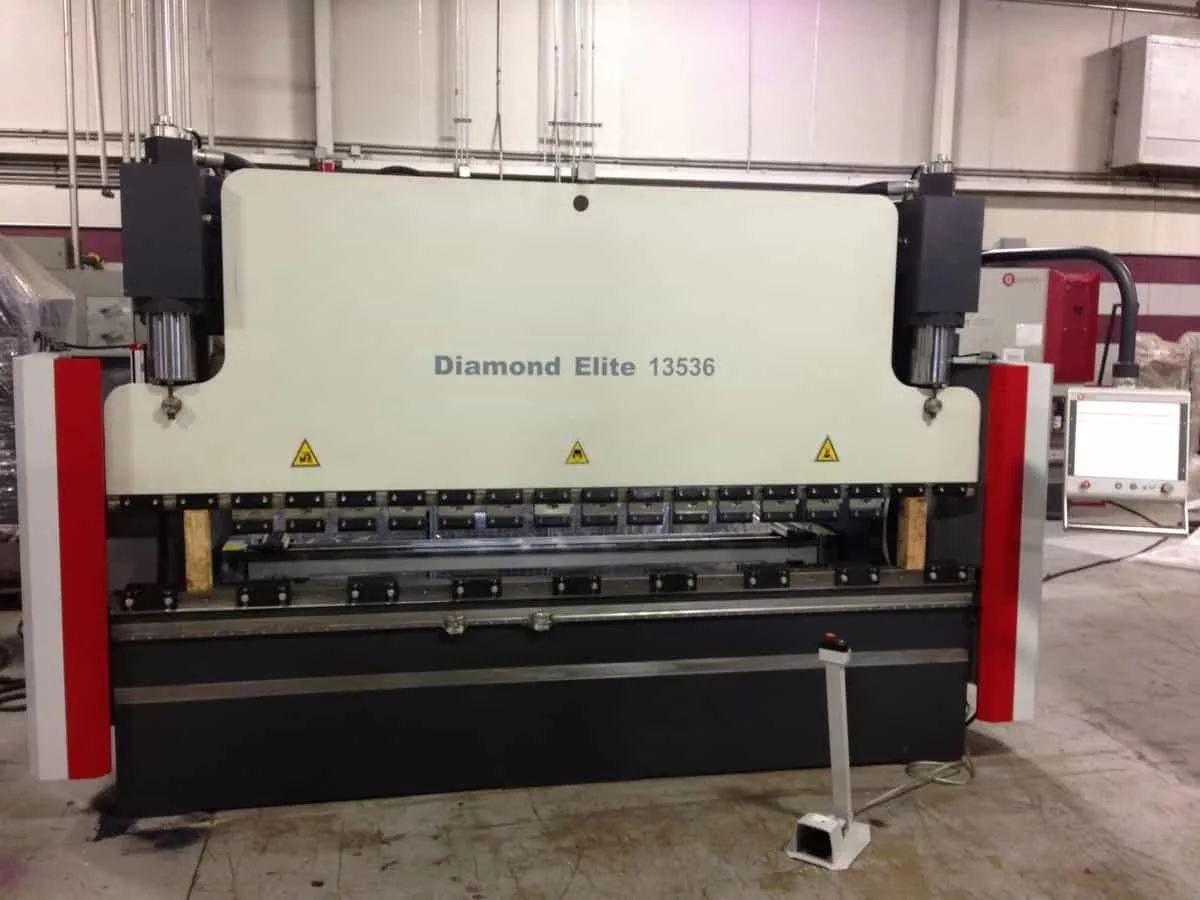 2014 Mitsubishi/Dener Diamond Elite XL 135-36