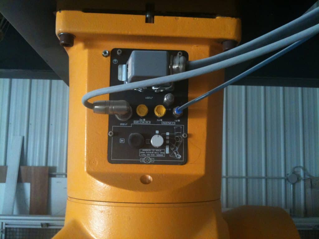 2007 Staubli RX160 – photo 4 of 11