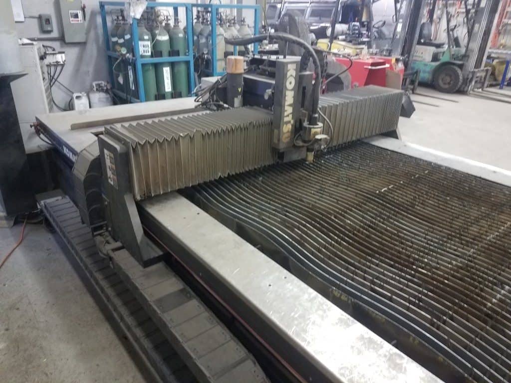 2000 Komatsu KCR-1251 Plasma Cutter, photo 5 of 8
