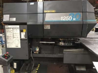 1998 Strippit 1250H/30