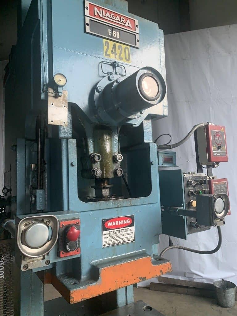 Niagara E-60 – photo 3 of 14