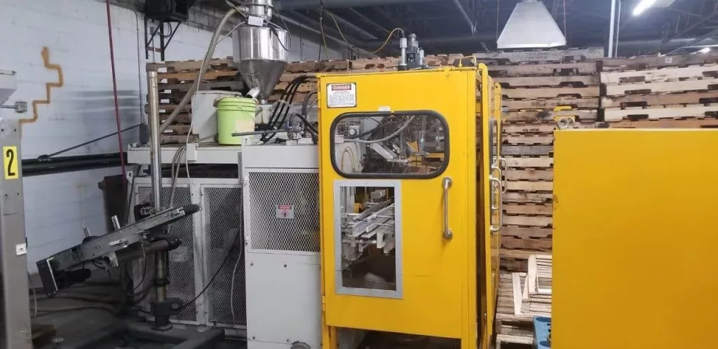 2004 Akei 50SN-TS-DH-PP.PE Blow Molder, photo 4 of 20