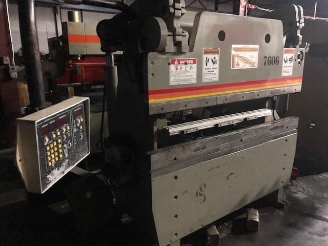 1992 Accurpress 7606