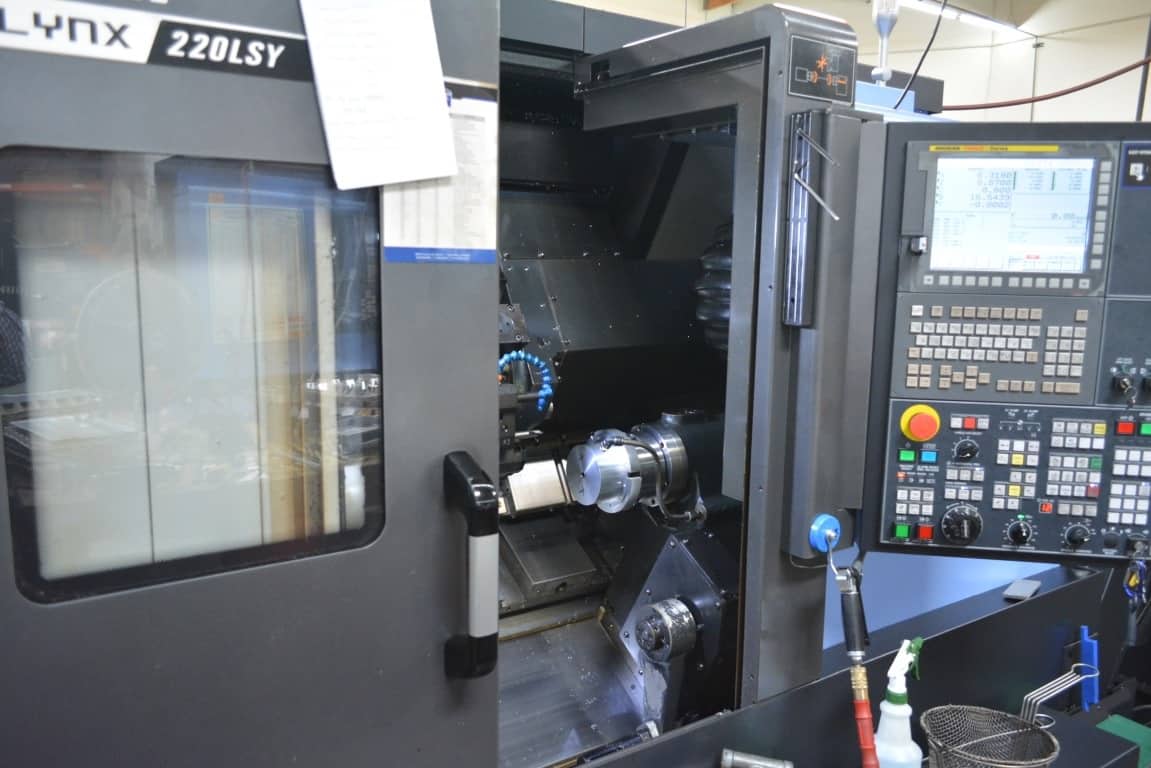 2017 Doosan Lynx 220LSYC