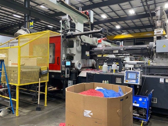 2002 Cincinnati Milacron Maxima MM 880-232