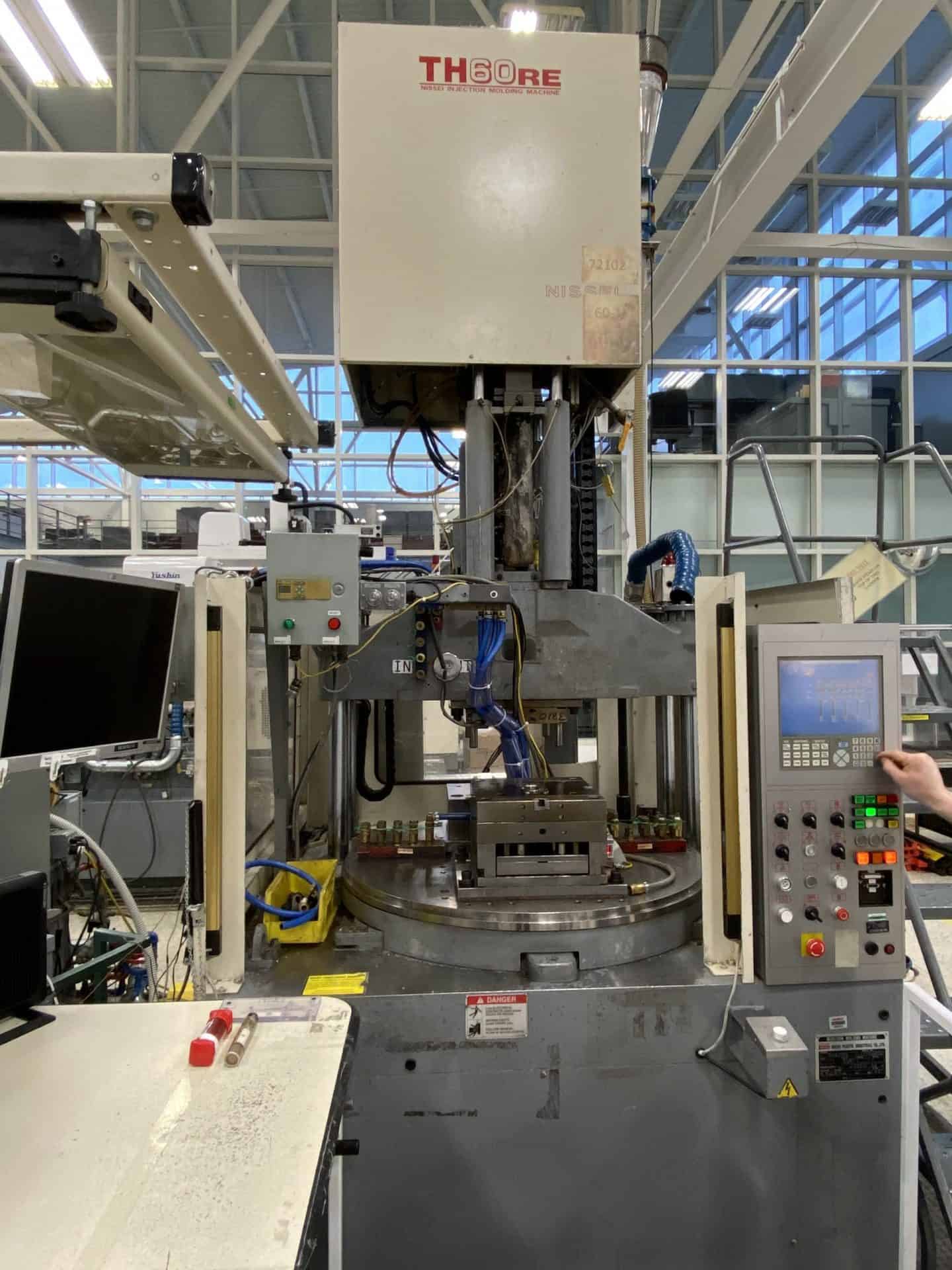 Used Nissei TH60RE-SVE - Injection Molding Machine - 8068903