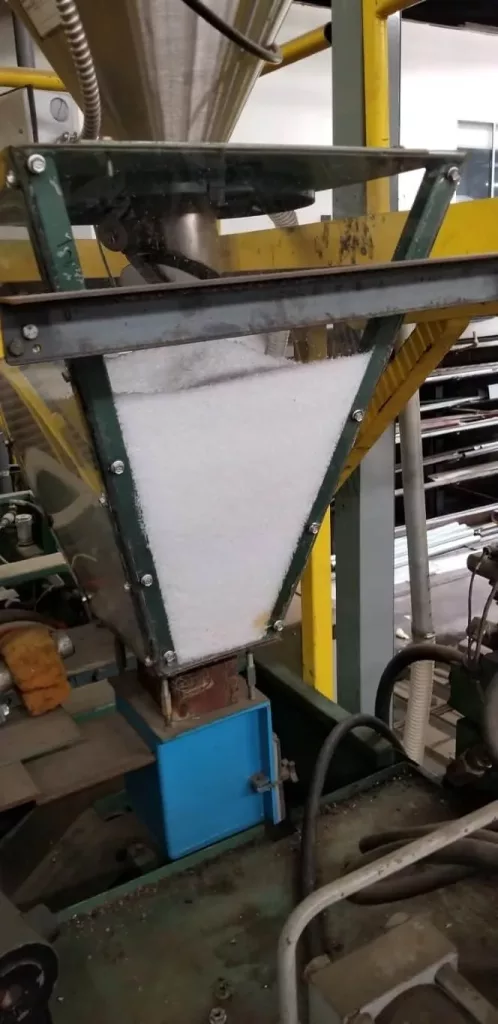 Uniloy 350R2V2 Blow Molder, photo 2 of 5