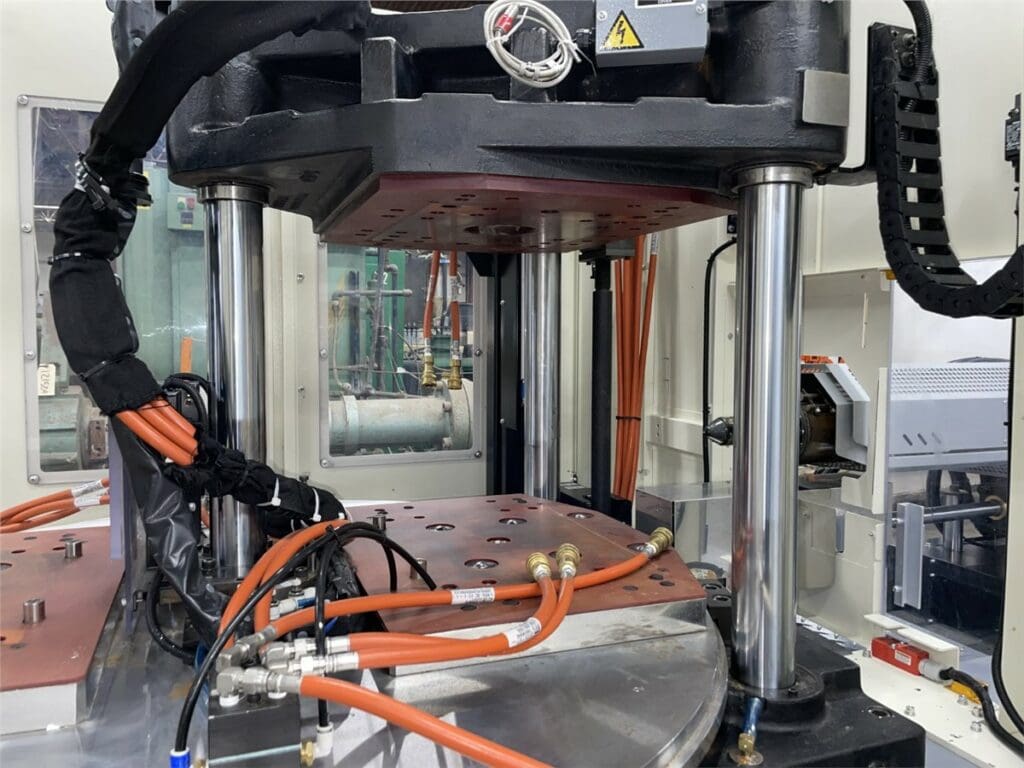 Used Nissei TNX-75R-12-A Injection Molding Machine For Sale
