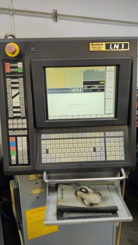 2003 Sodick AM3L – photo 2 of 8
