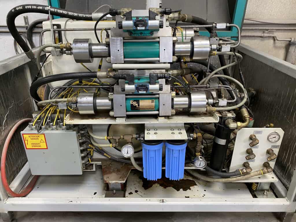 2001 Flow WMC 4020