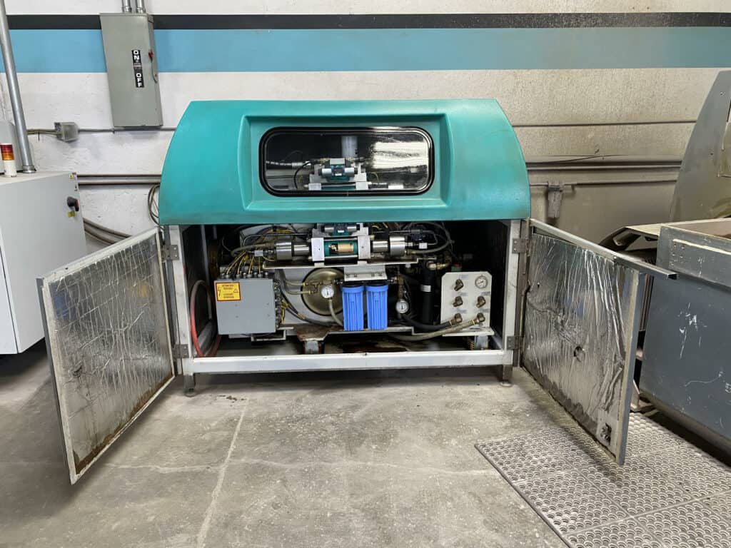 2001 Flow WMC 4020