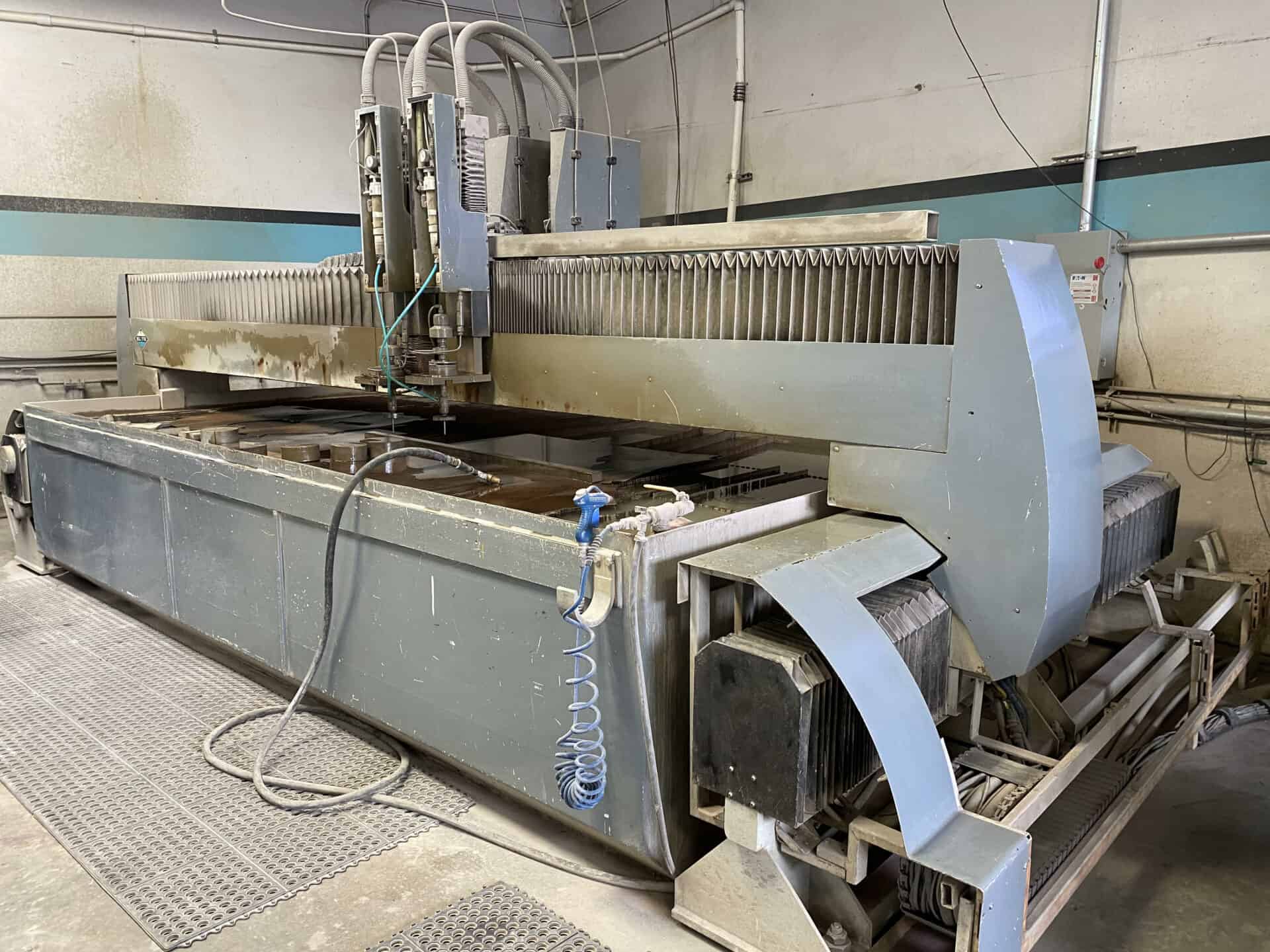 2001 Flow WMC 4020