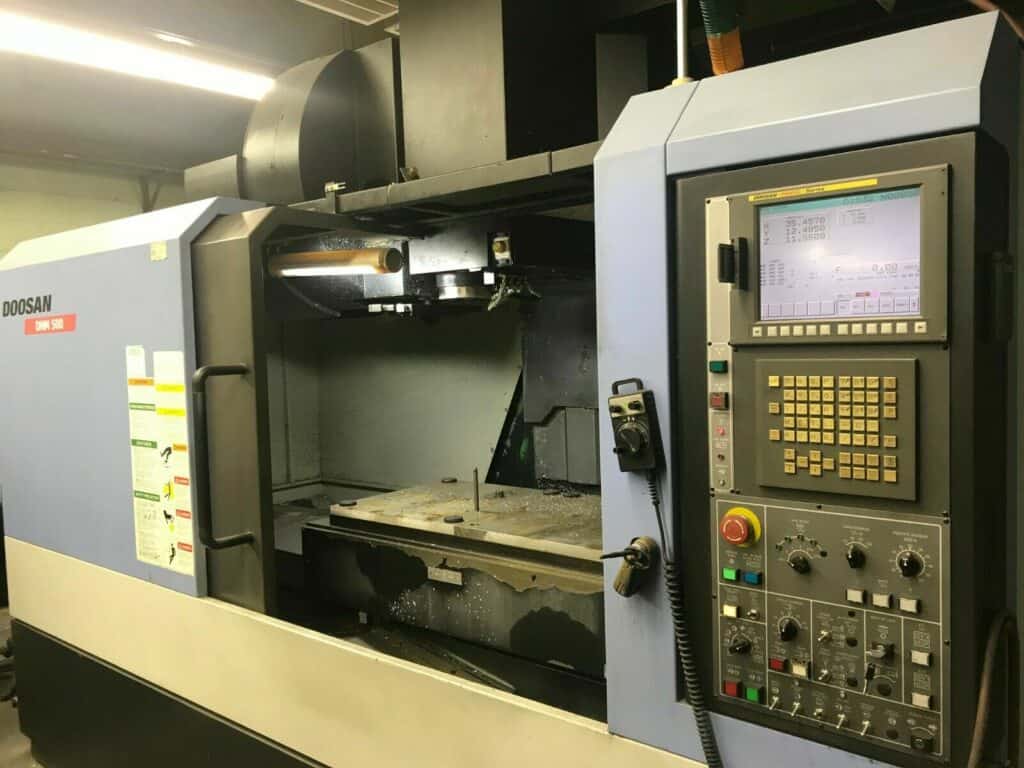 2009 Doosan DNM 500