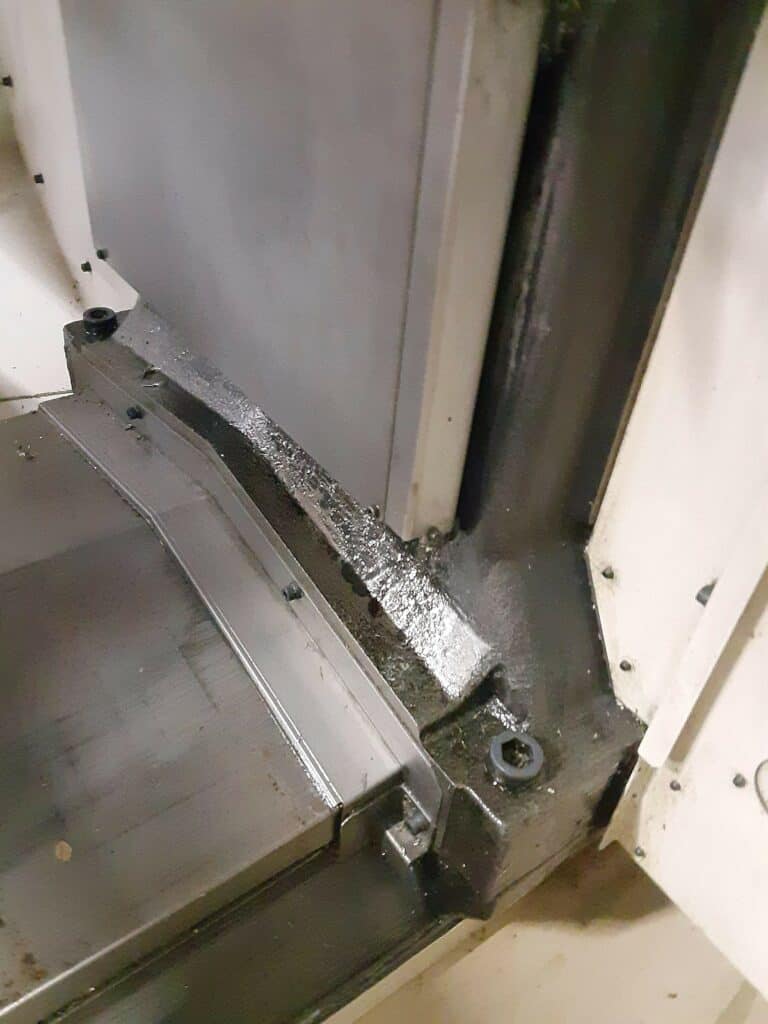 2006 Fanuc Robodrill a-T21iE