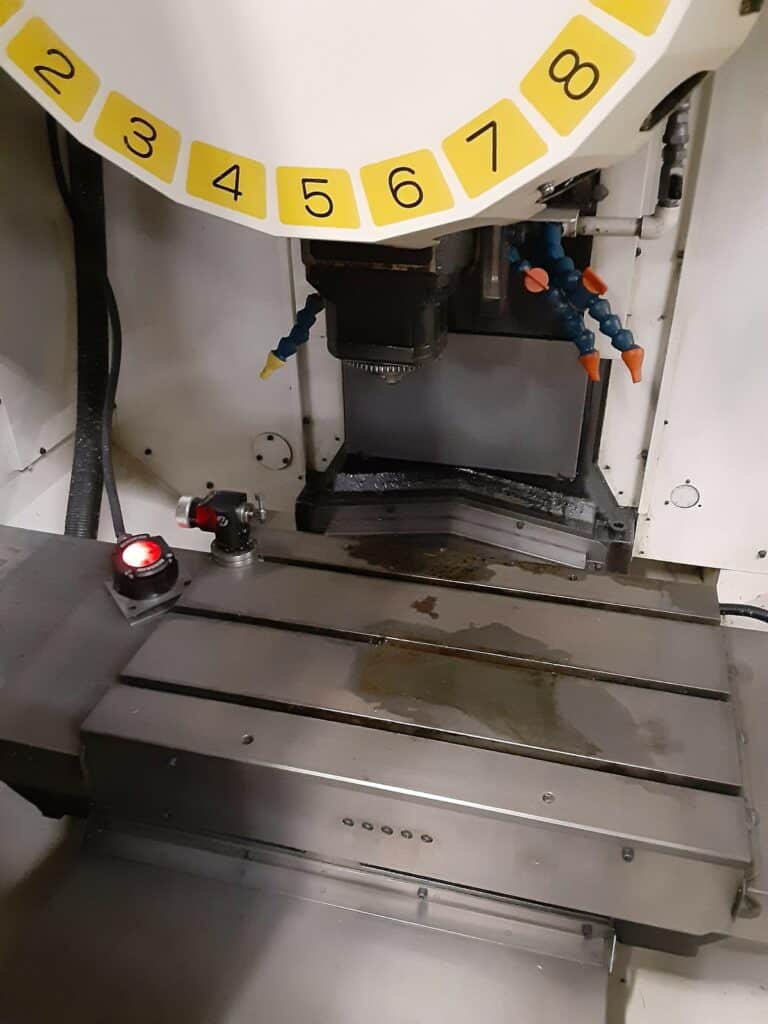 2006 Fanuc Robodrill a-T21iE