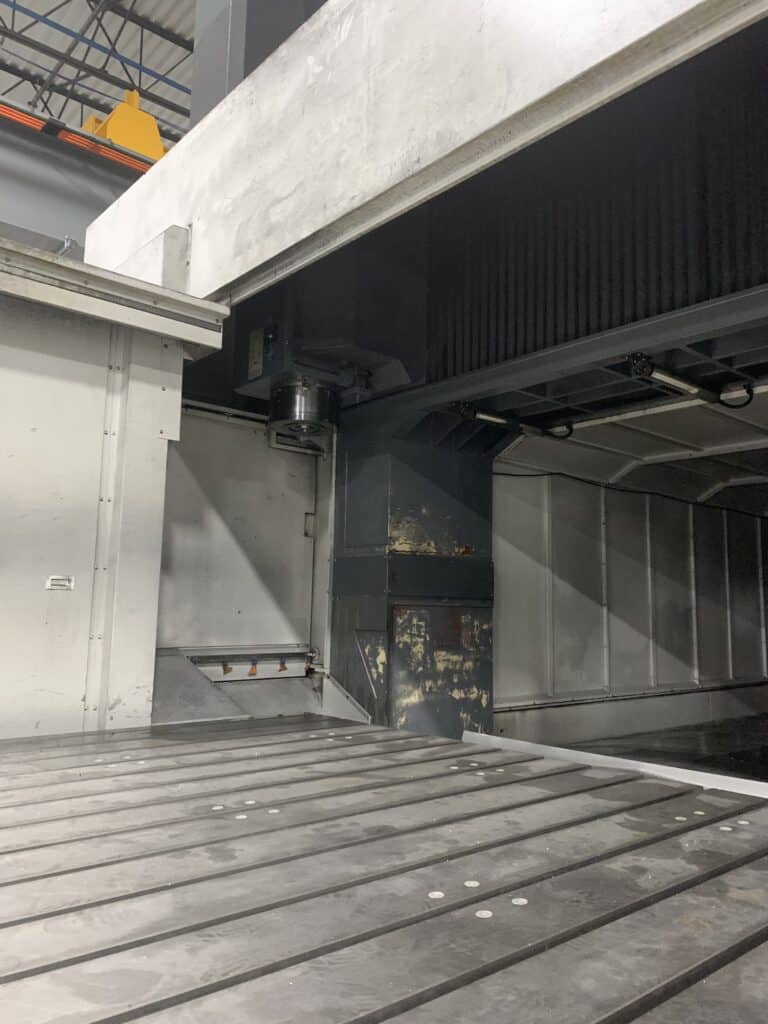 2012 YCM DCV6030BF