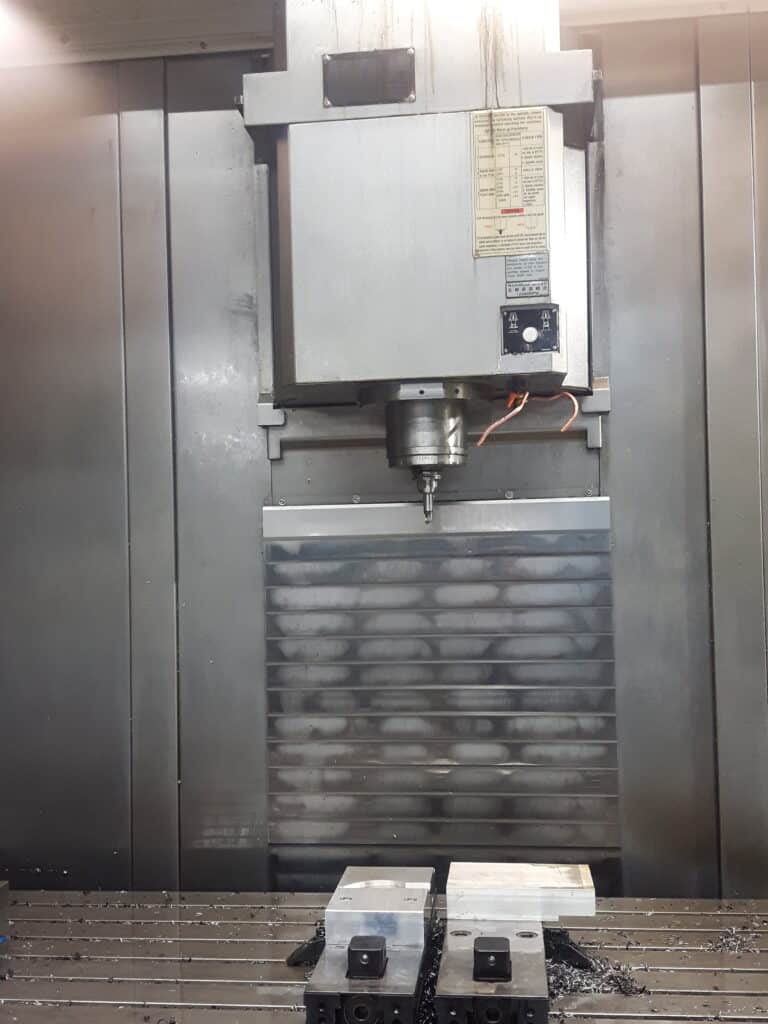 2013 YCM TCV 3000A