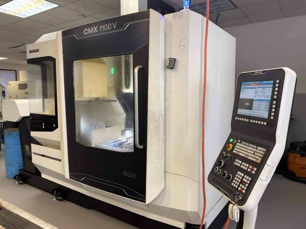 2017 DMG Mori CMX 1100 V