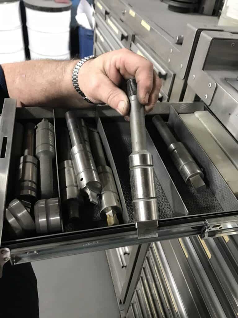 1990 Amada Pega 345
