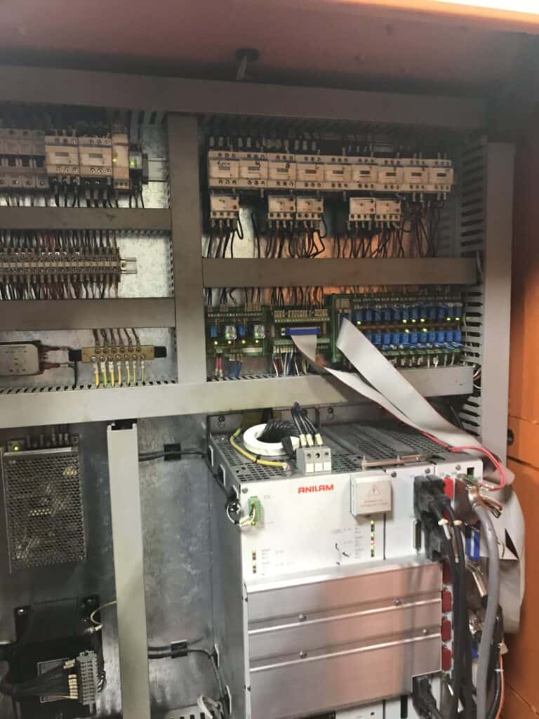 2008 Willis RT-100