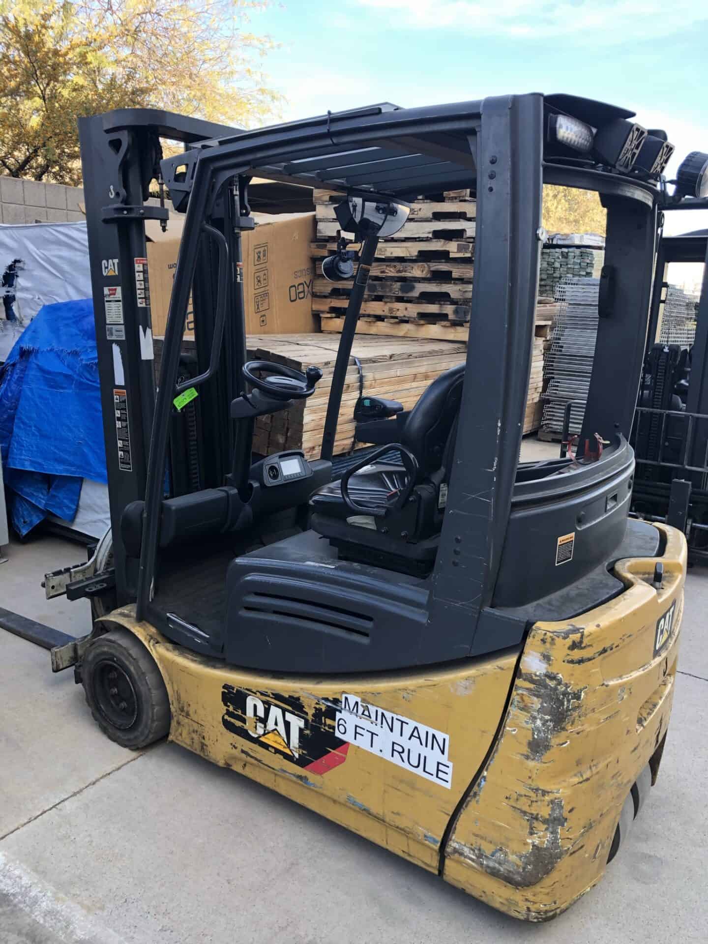 2017 CAT 2ET4000