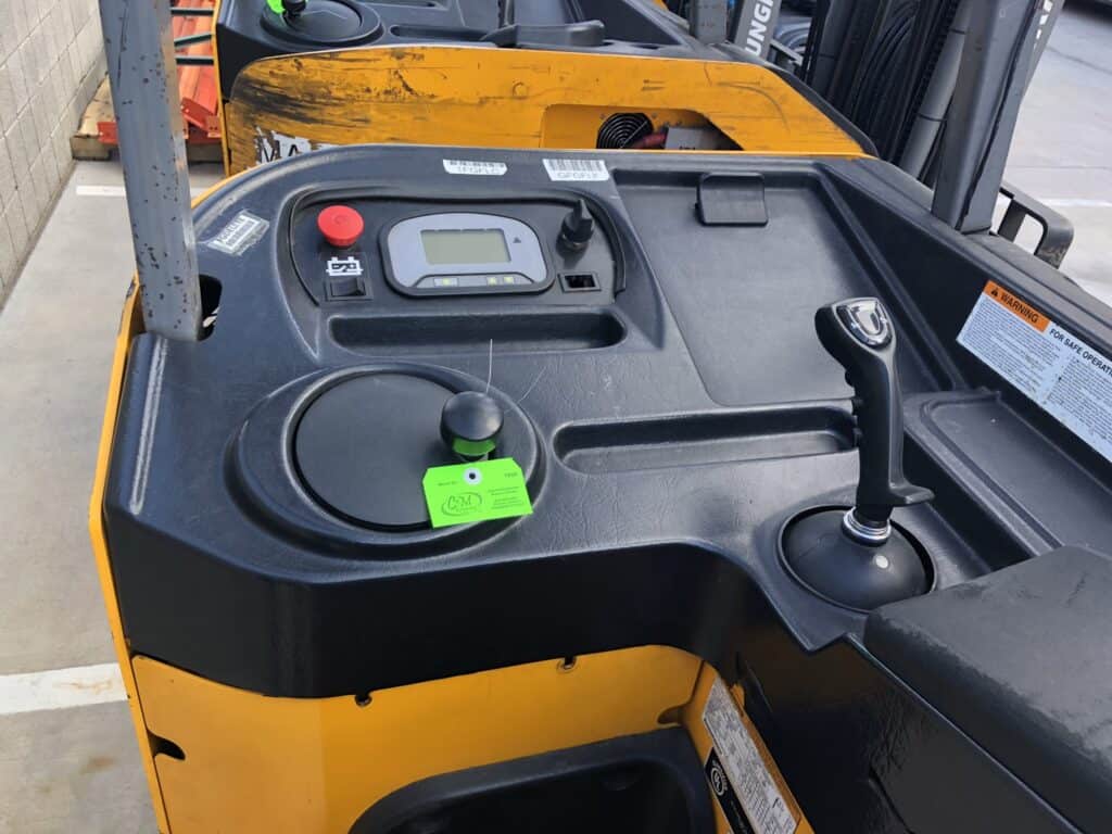 2017 Jungheinrich ETG235