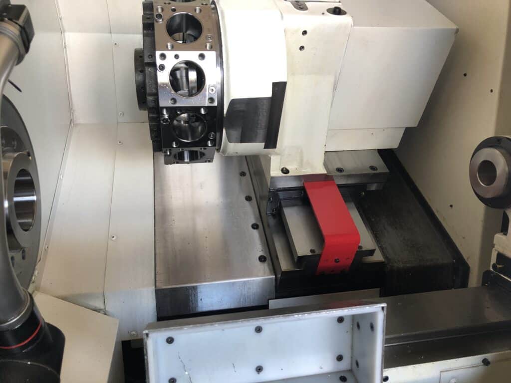 2019 Okuma Genos L300M-E