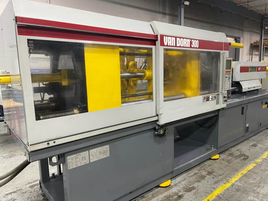 1998 Van Dorn Demag 300HT30-3075