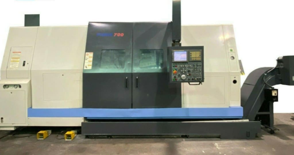 2005 Doosan Puma 700