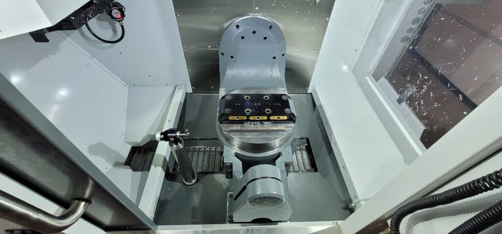 2020 Haas UMC-500 – photo 5 of 7