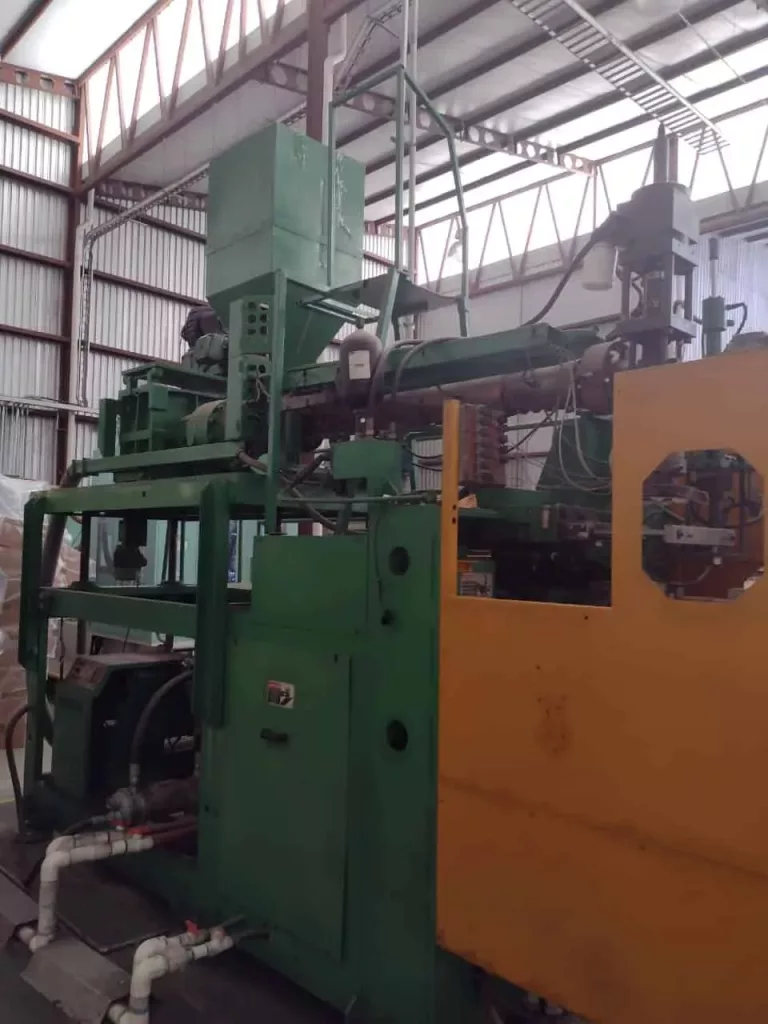 1996 Bekum BA15 Blow Molder, photo 11 of 12