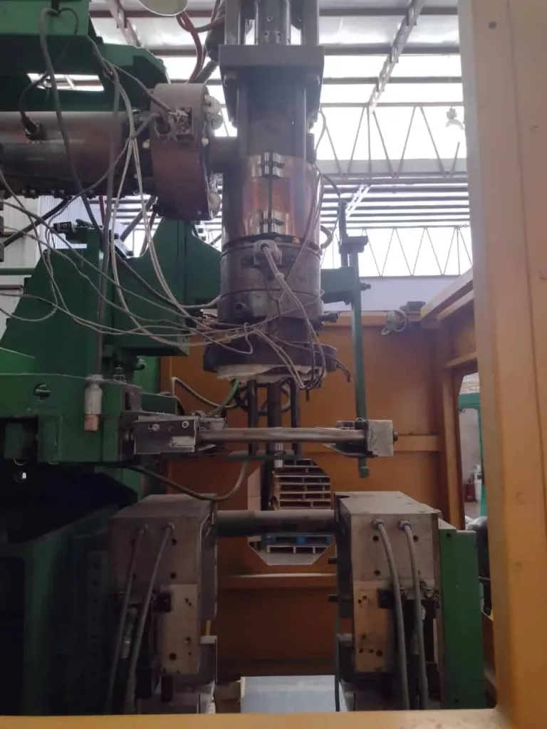 1996 Bekum BA15 Blow Molder, photo 8 of 12