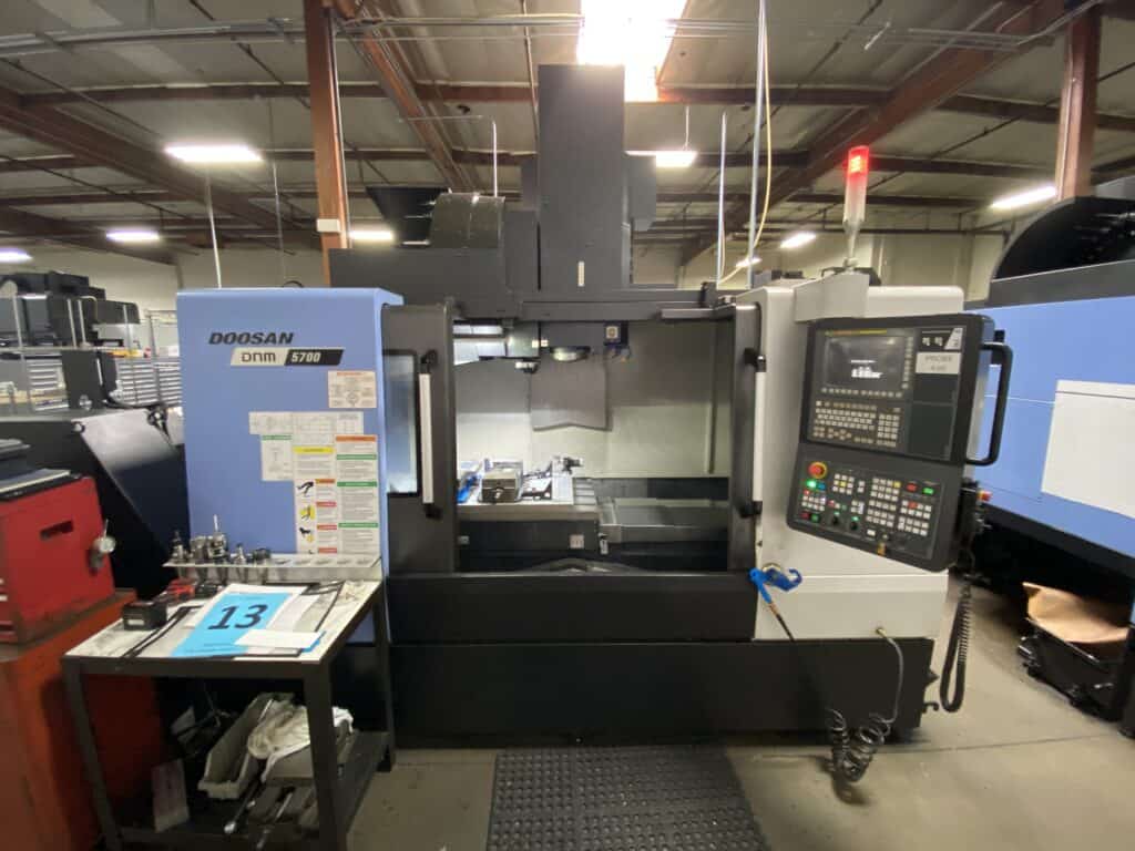2016 Doosan DNM 5700