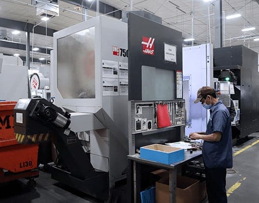 2017 Haas UMC-750