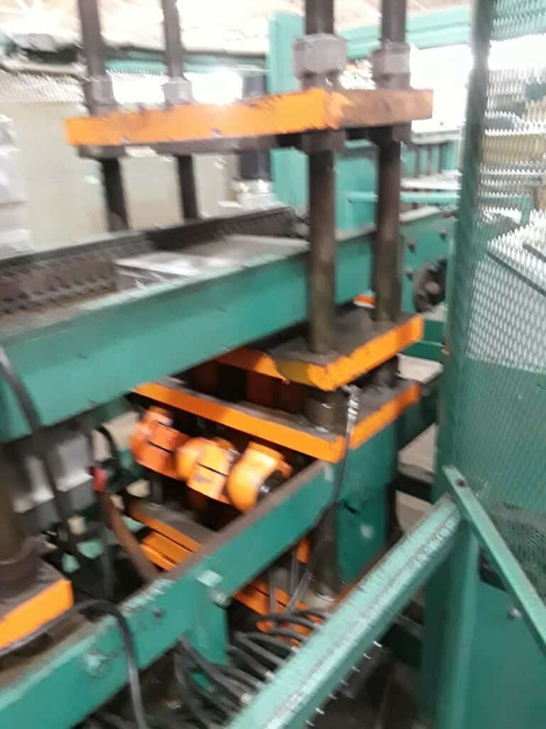 P.I. Inline Thermoformer 1600