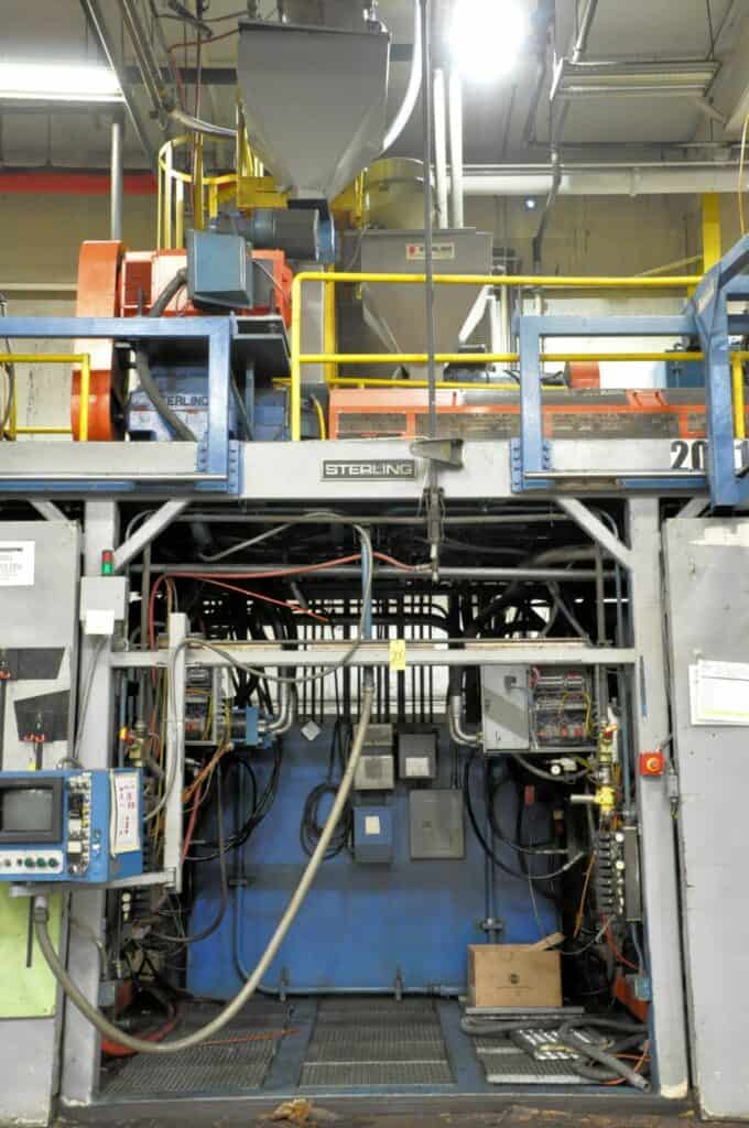 Used Sterling 20 lb Heads Double/Double Style Blow Molder for Sale