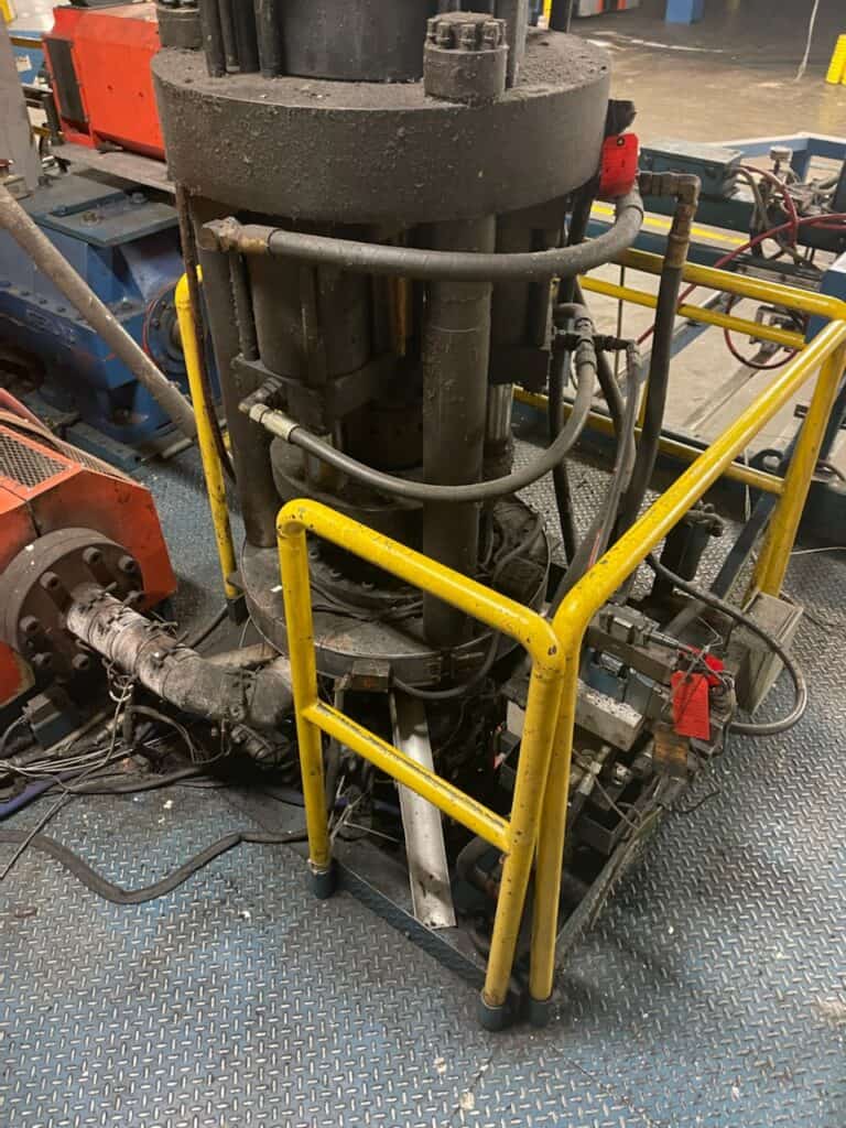 Used Sterling 20lb Accumulator Head Blow Molder For Sale