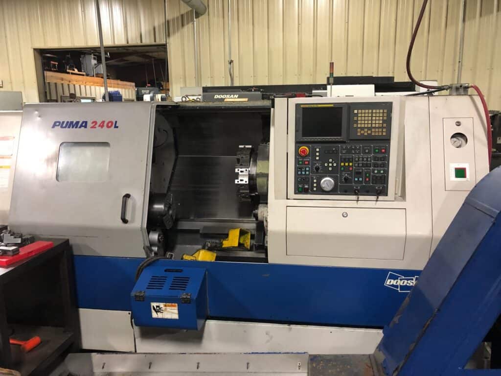 2006 Doosan Puma 240LC
