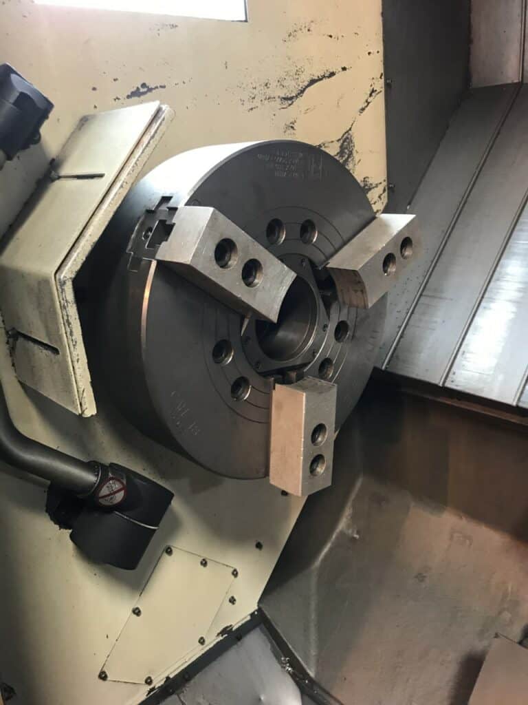 2013 Hwacheon Hi-Tech 550BL