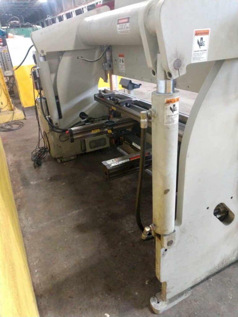 2002 Accurpress Advantage 710010 – photo 12 of 23