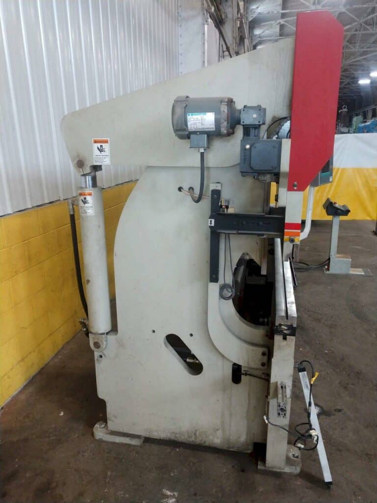 2002 Accurpress Advantage 710010 – photo 7 of 23