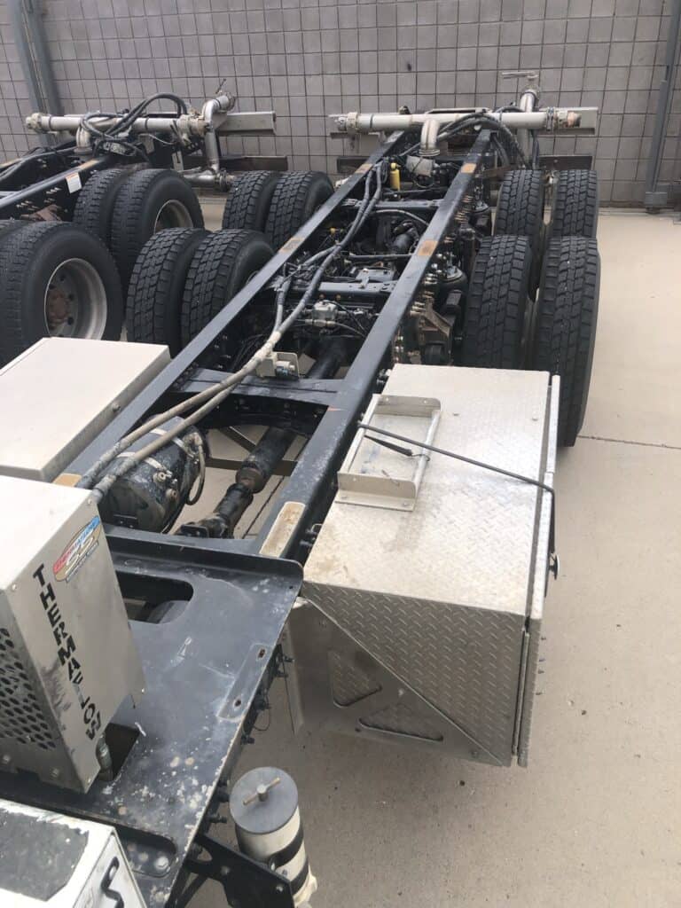 2014 Mack GU813