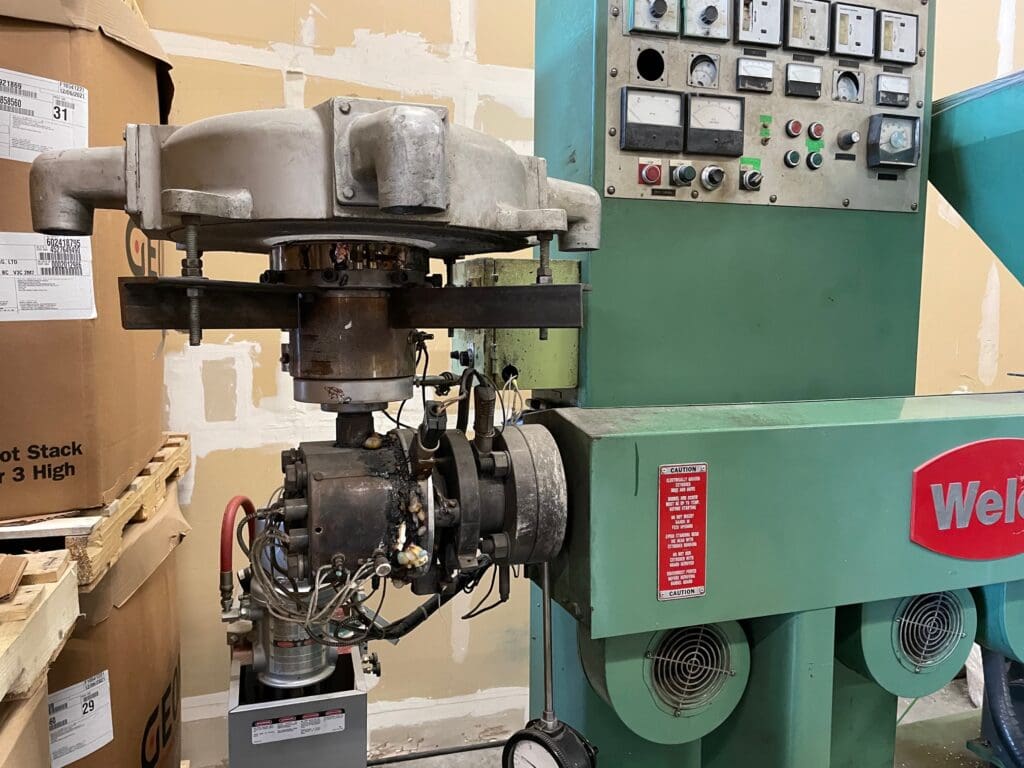Used Welex 200-241 extruder For Sale