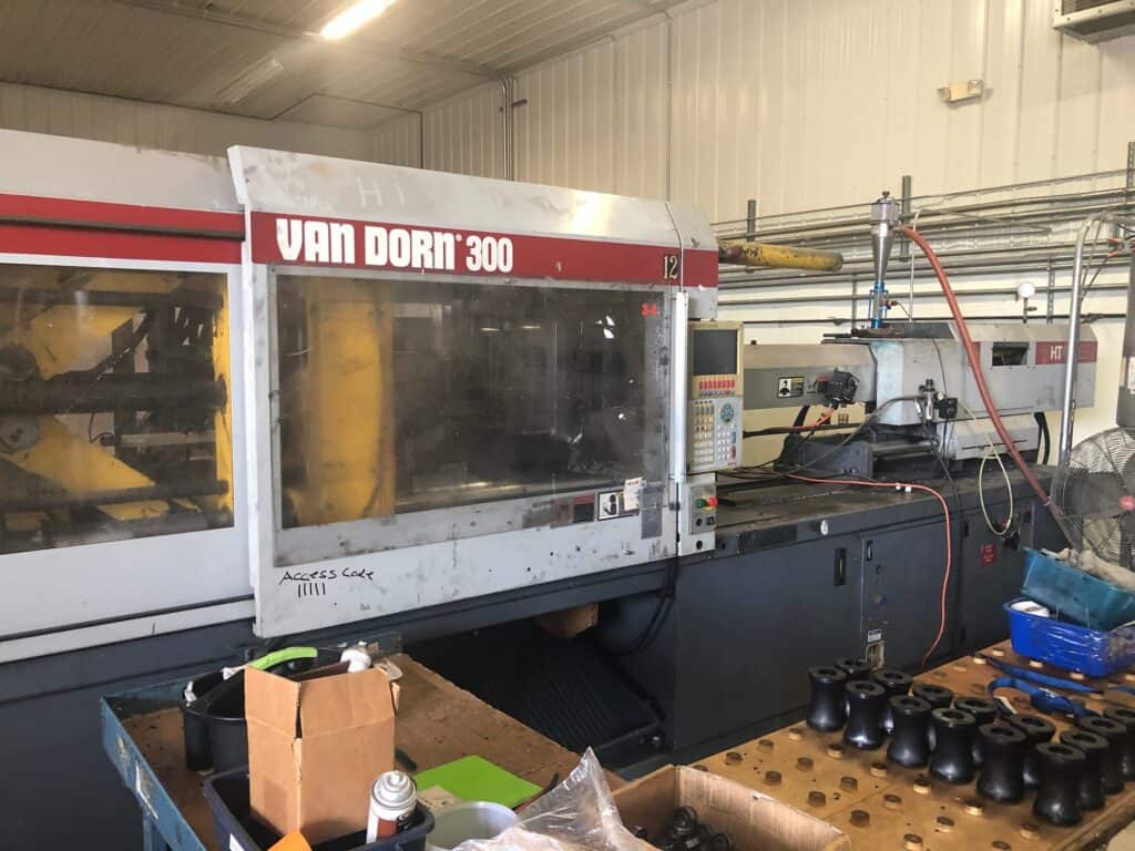 1999 Van Dorn 300HT
