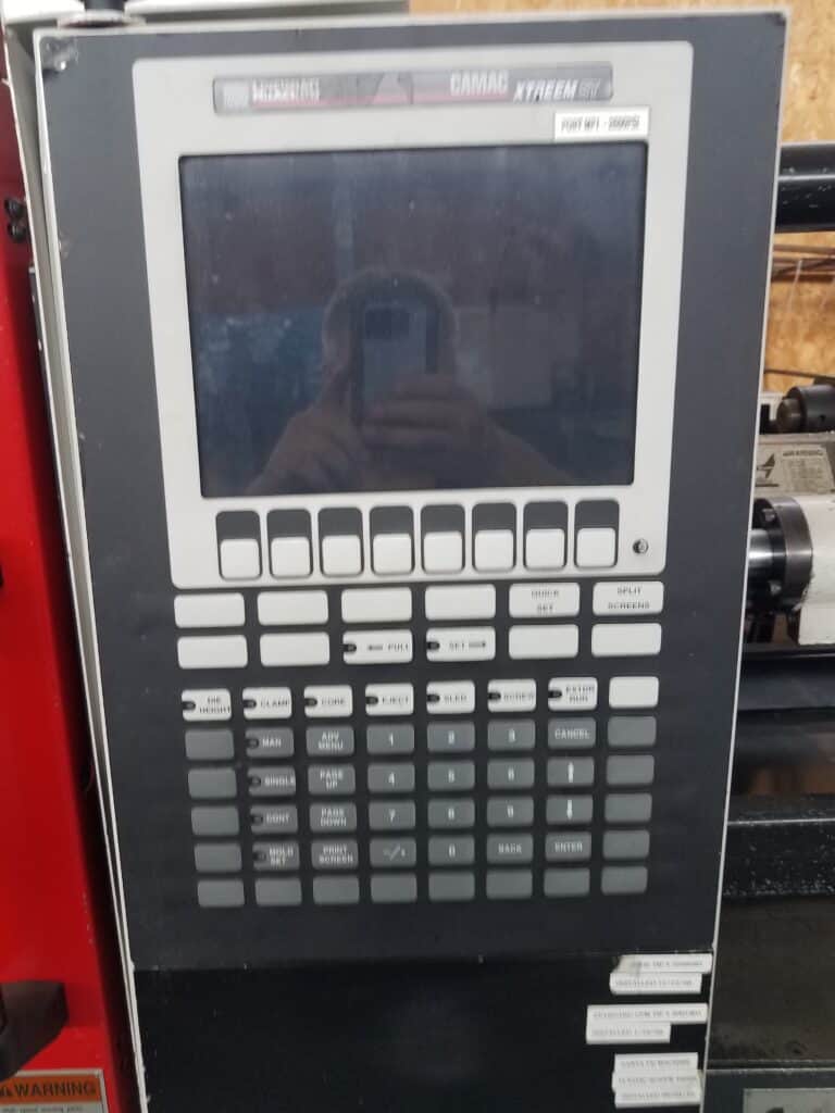 2000 Cincinnati Milacron Vista V120