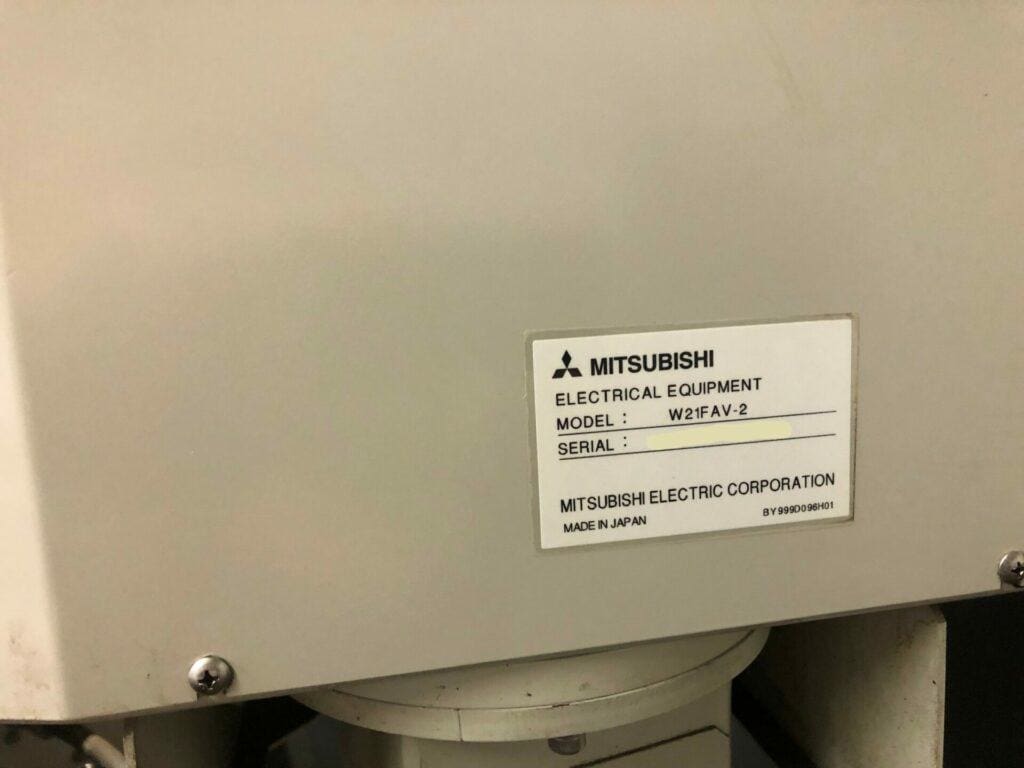 2003 Mitsubishi FA20V